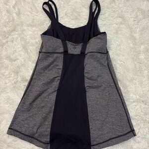 lululemon Active Strength Tank Double Strap Padded Built in Bra Navy & Grey